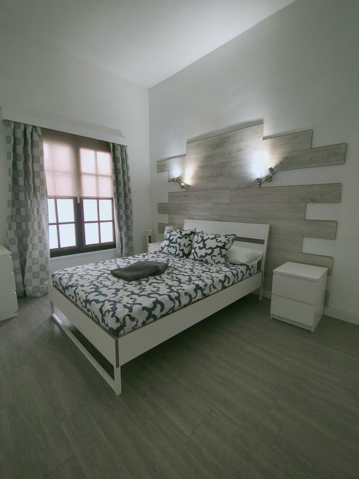 El Diamante Wifi-pool Appartement *